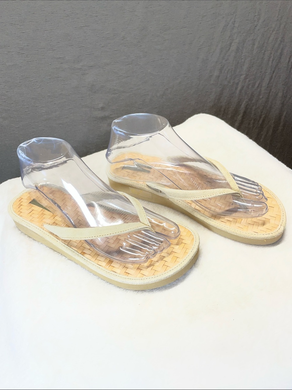 J. Crew Zag straw suded thong upper leather Yellow Woven Flip-Flop‎ Sandals